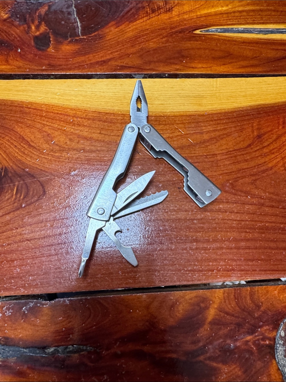 Source Unknown Silver Multi-Tool Pliers